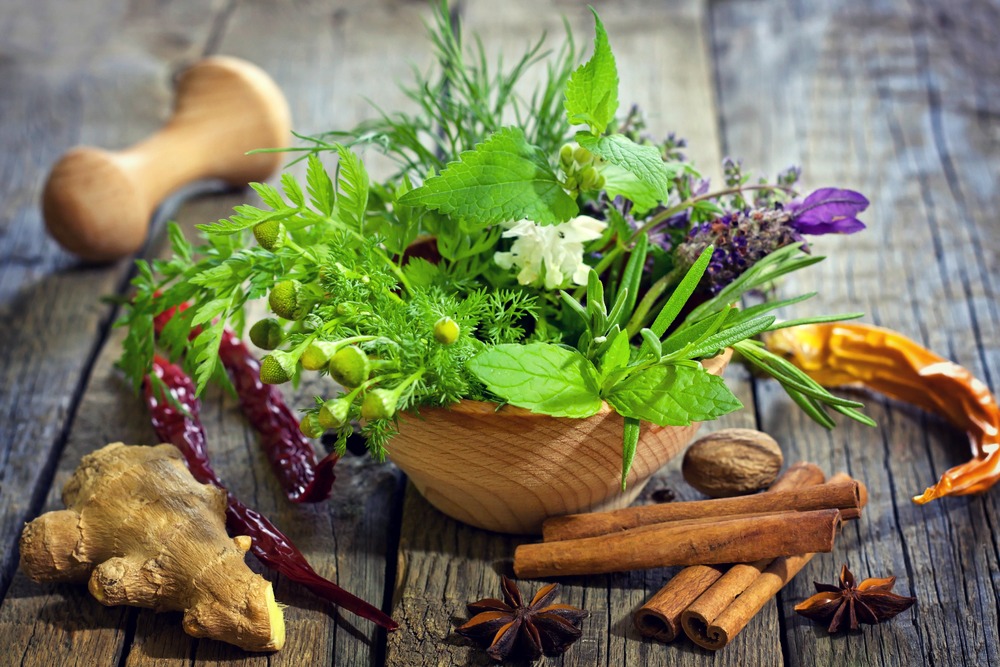 10 Powerful Antibiotics Found In Your Cupboards