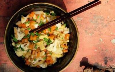 Stir-fried Noodle with Baby Corn