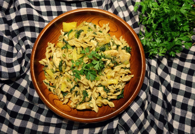 Tropical Chicken Spinach Pasta