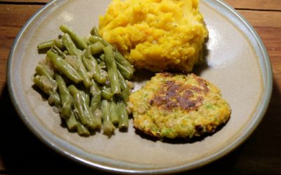 Veggie Burger with Green Beans and Pumpkin Mash