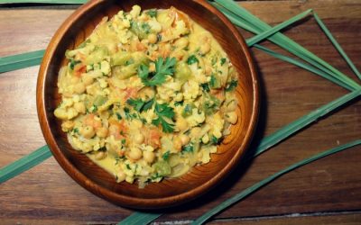 Coconut Chickpea Vegetable Curry