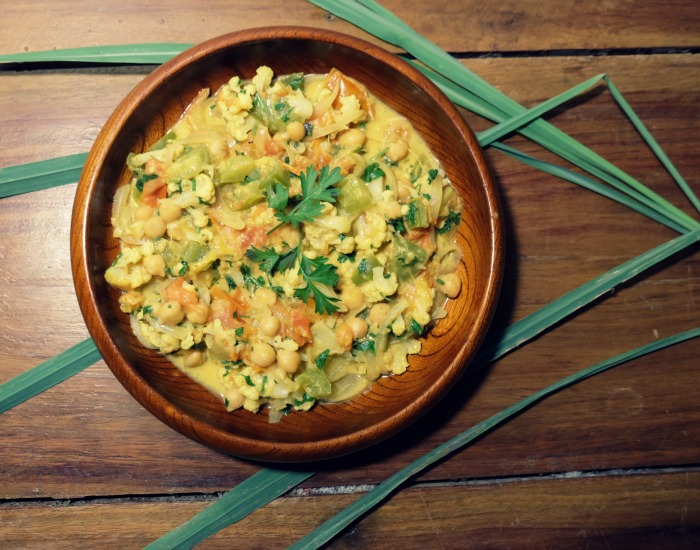 Coconut Chickpea Vegetable Curry