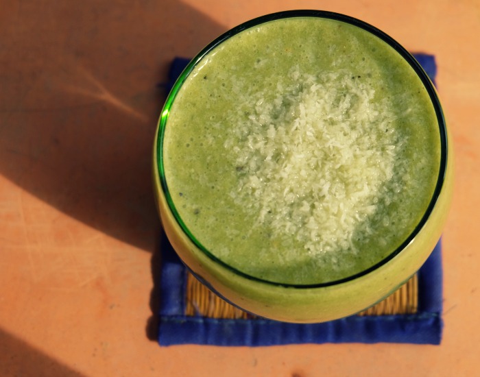 Tropical Pineapple Green Smoothie